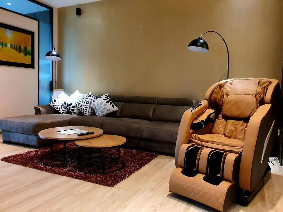 Executive Premium Comfy Home Mount Austin Jb 5Pax Johor Bahru Apartment